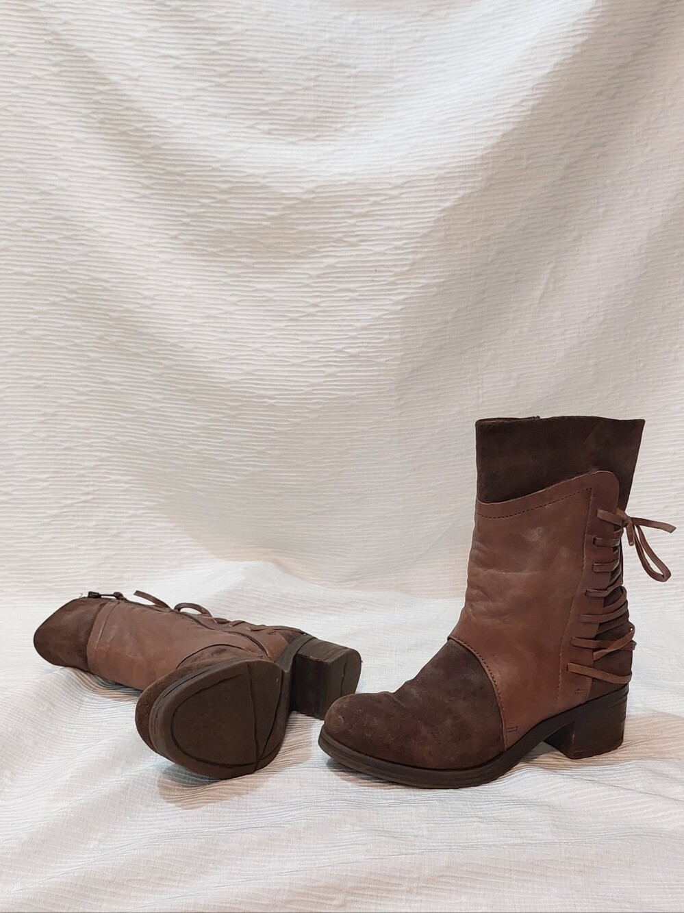 Miz Mooz Two-Tone Brown Lace-Up Leather Ankle Boots Size 39